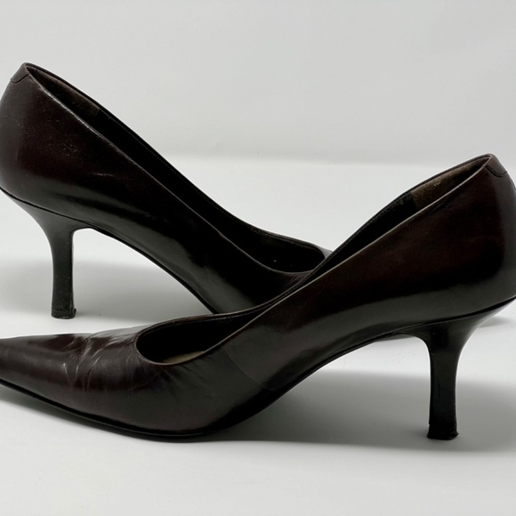 NINE WEST Dark Brown Pumps Size 8 1/2M - Picture 4 of 7